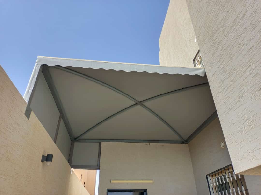 مظلات وسواتر فى الرياض